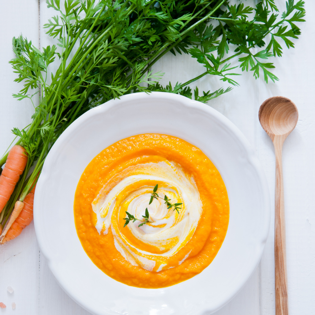 CREAMY GINGER CARROT SOUP